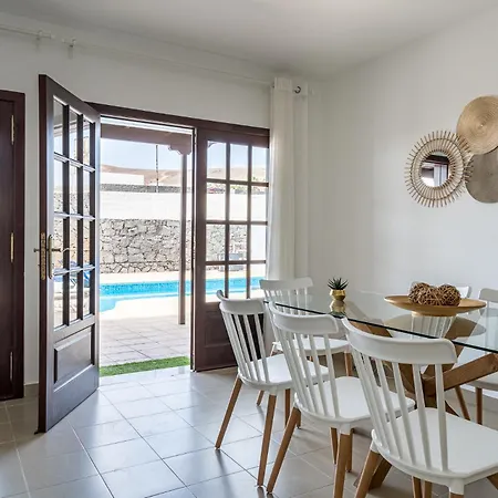 Villablanca Mar Heated Private Pool In A Charming Retreat Of Serenity Villa Playa Blanca (Lanzarote)