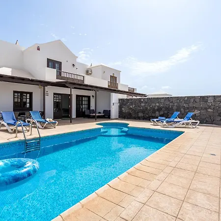 Villablanca Mar Heated Private Pool In A Charming Retreat Of Serenity * Playa Blanca (Lanzarote)